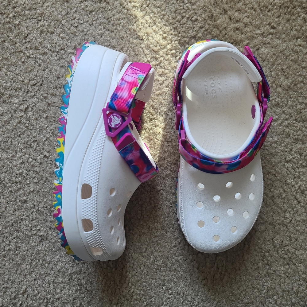 Crocs hiker clogs